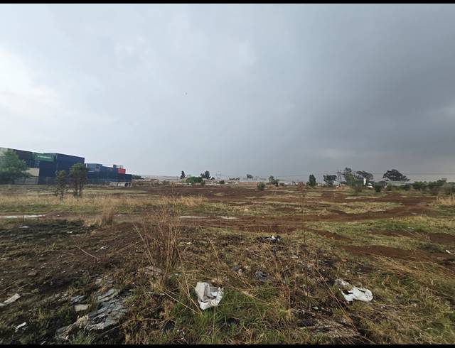 76,400M² VACANT LAND FOR SALE IN APEX